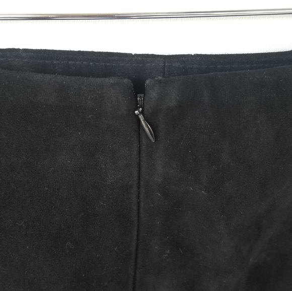 X by NBD Black Leather Suede Skirt - Picture 5 of 8